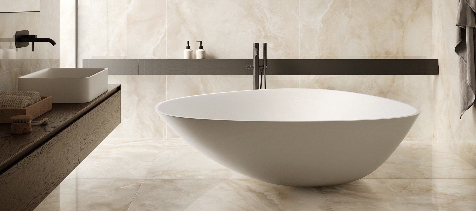 MAJESTIC ONYX CRYSTAL BEIGE BATHROOM copia 1
